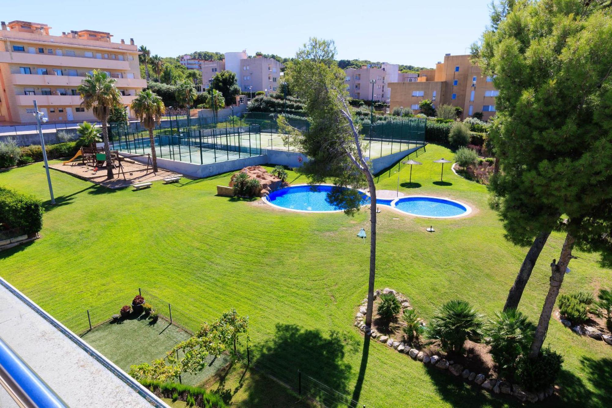 Uhc Salou Villa Family Complex Pokoj fotografie